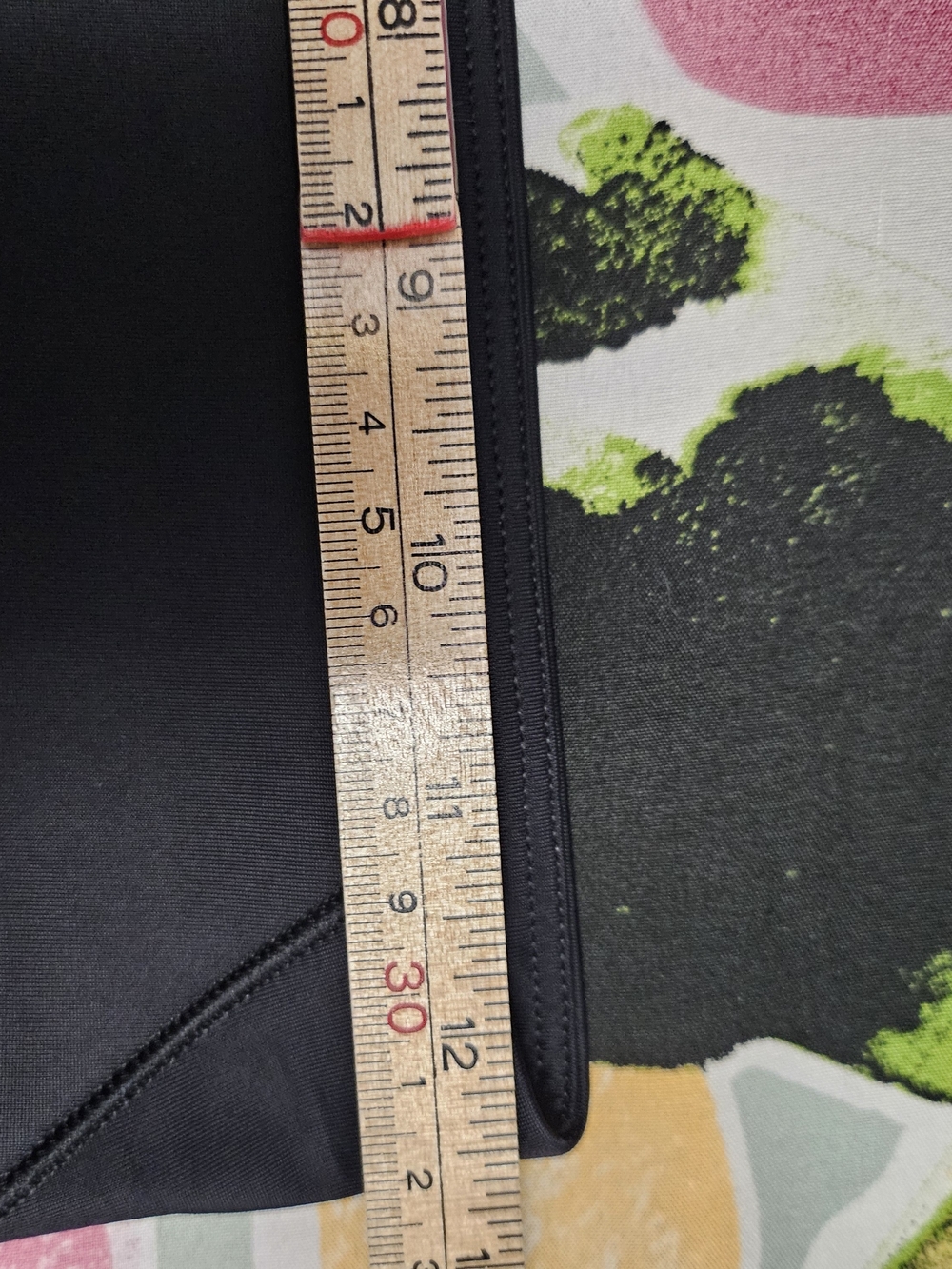 SKIMS Black Logo Detail Leggings - Picture 6 of 11